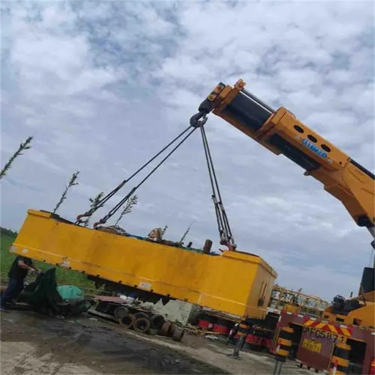 小板镇随车吊吊集装箱怎么吊