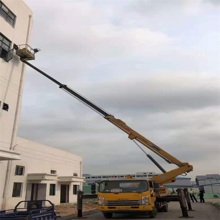 小板镇附近高空车出租|市政施工/设备安装专用|随叫随到|亿立达设备租赁